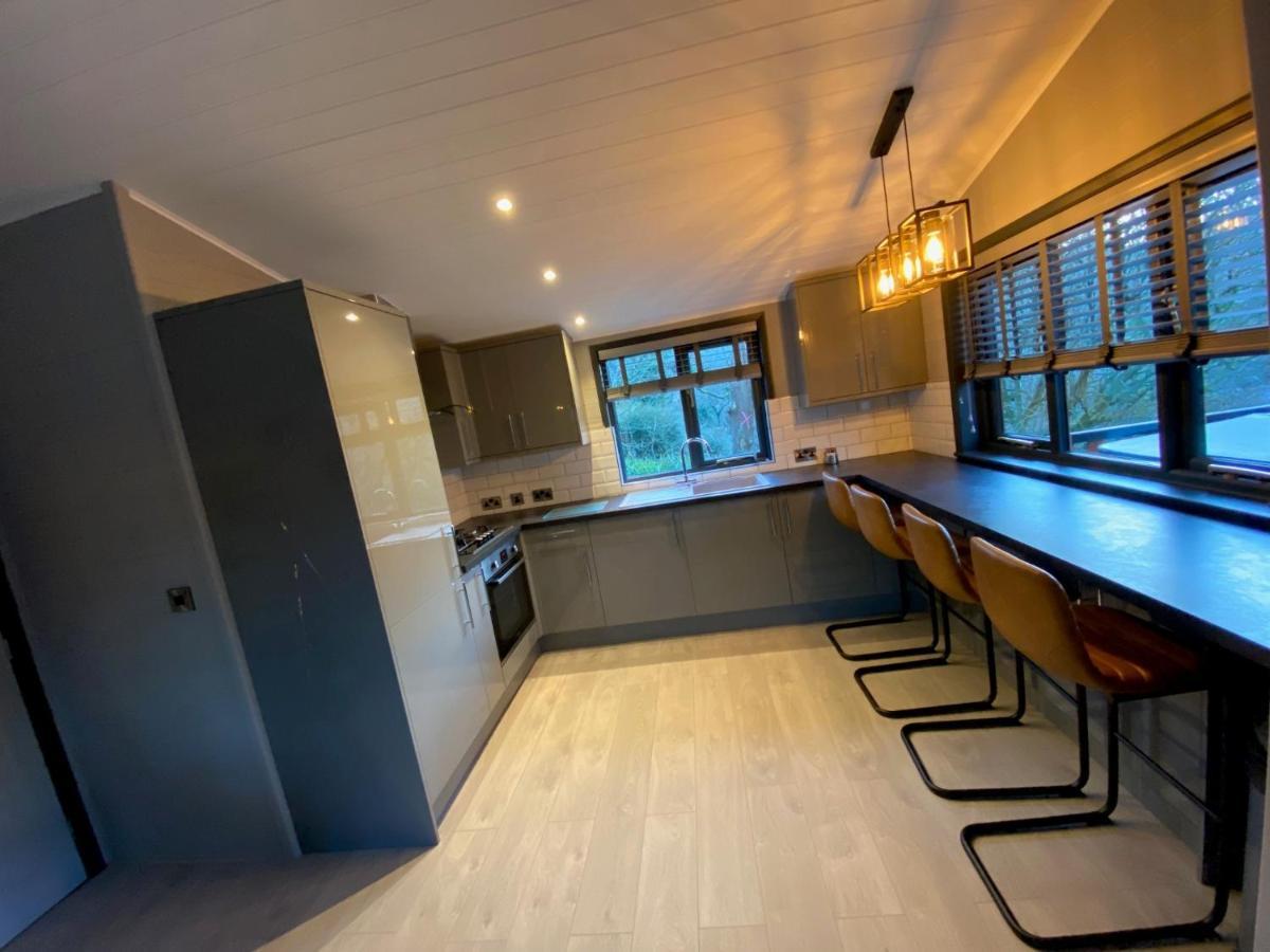 L19 - Penrhyn With Hot Tub Holiday home Bethesda